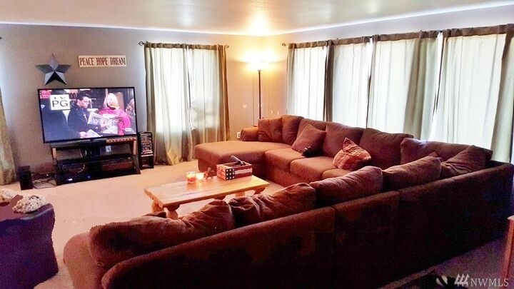 Property Photo: 1279 SW Ripple Ct WA 98532