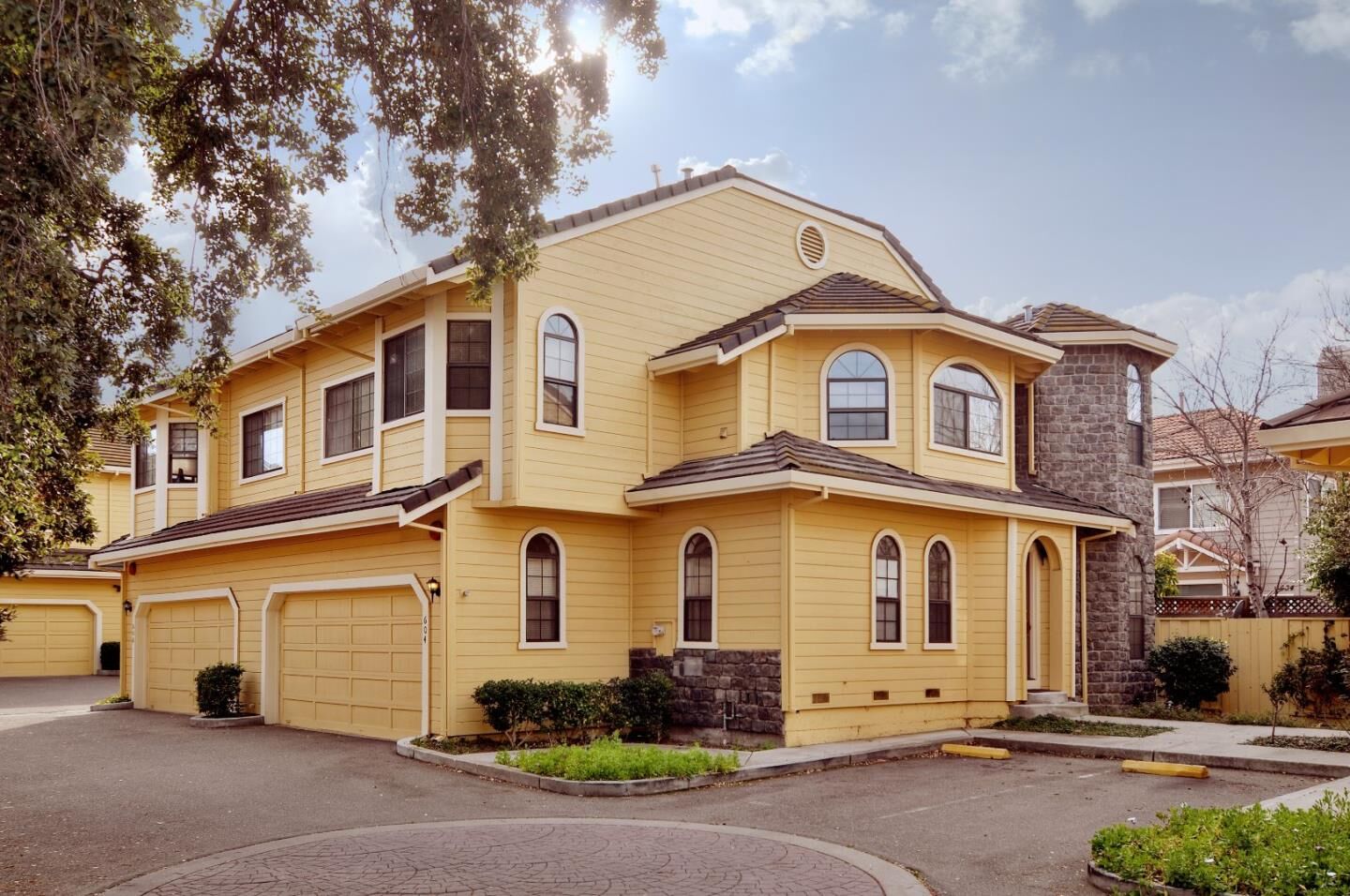 Property Photo: 604 West Sunnyoaks Avenue CA 95008