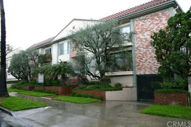 Property Photo:  1021 5th Street 111  CA 90403 