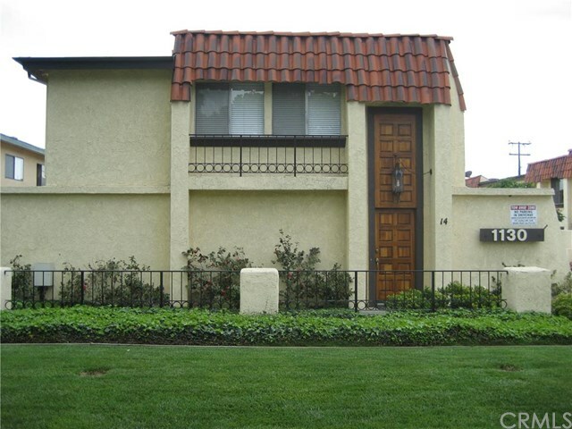 Property Photo:  1130 W Huntington Drive 8  CA 91007 