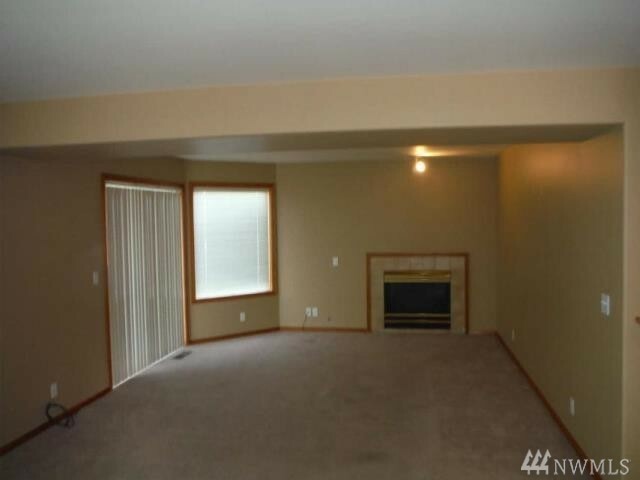 Property Photo:  320 N State St  WA 98225 