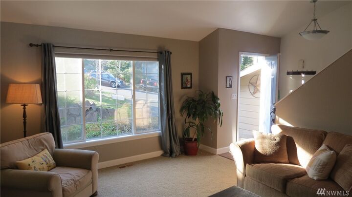 Property Photo: 16906 123rd Place NE WA 98011