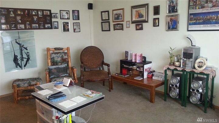 Property Photo:  9822 Donovan Ct SE  WA 98597 