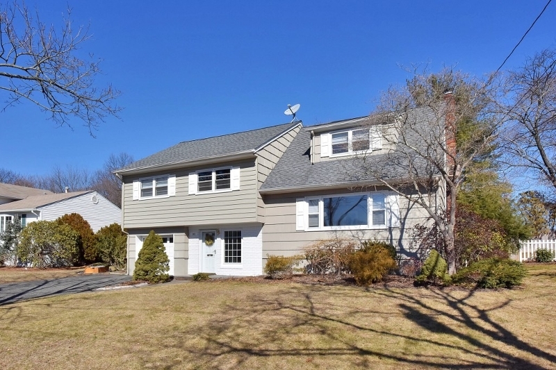 Property Photo: 345 Jeffer St NJ 07450