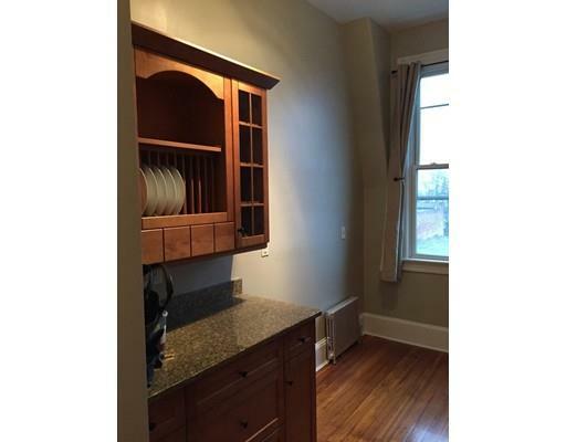 Property Photo: 554 E 4th Street 6 MA 02127