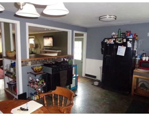 Property Photo: 10 Pinebrook Circle MA 01033
