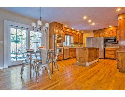 Property Photo: 7 Cherokee Cir MA 01810