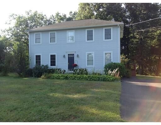 Property Photo: 28 Woodside Cir MA 01077