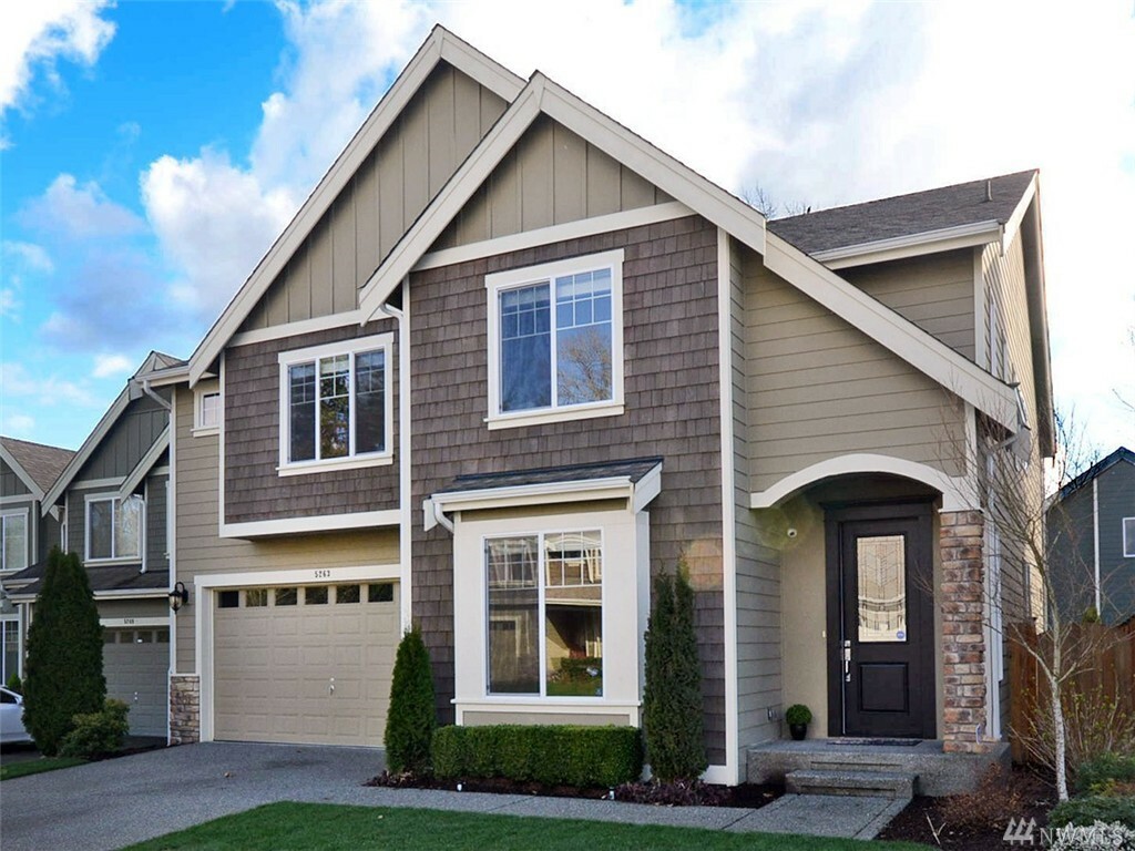 Property Photo: 5263 NE 10th St WA 98059