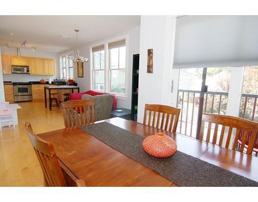 Property Photo:  94 Hampshire St B  MA 02139 