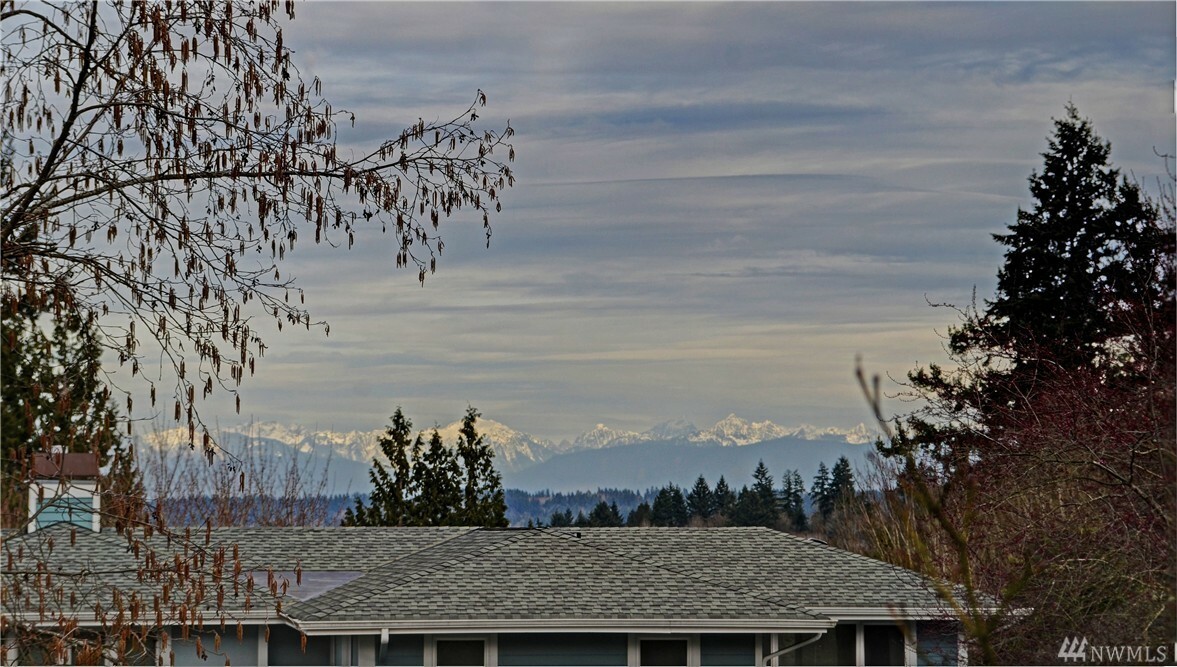 Property Photo:  8846 NE 160th Place  WA 98028 