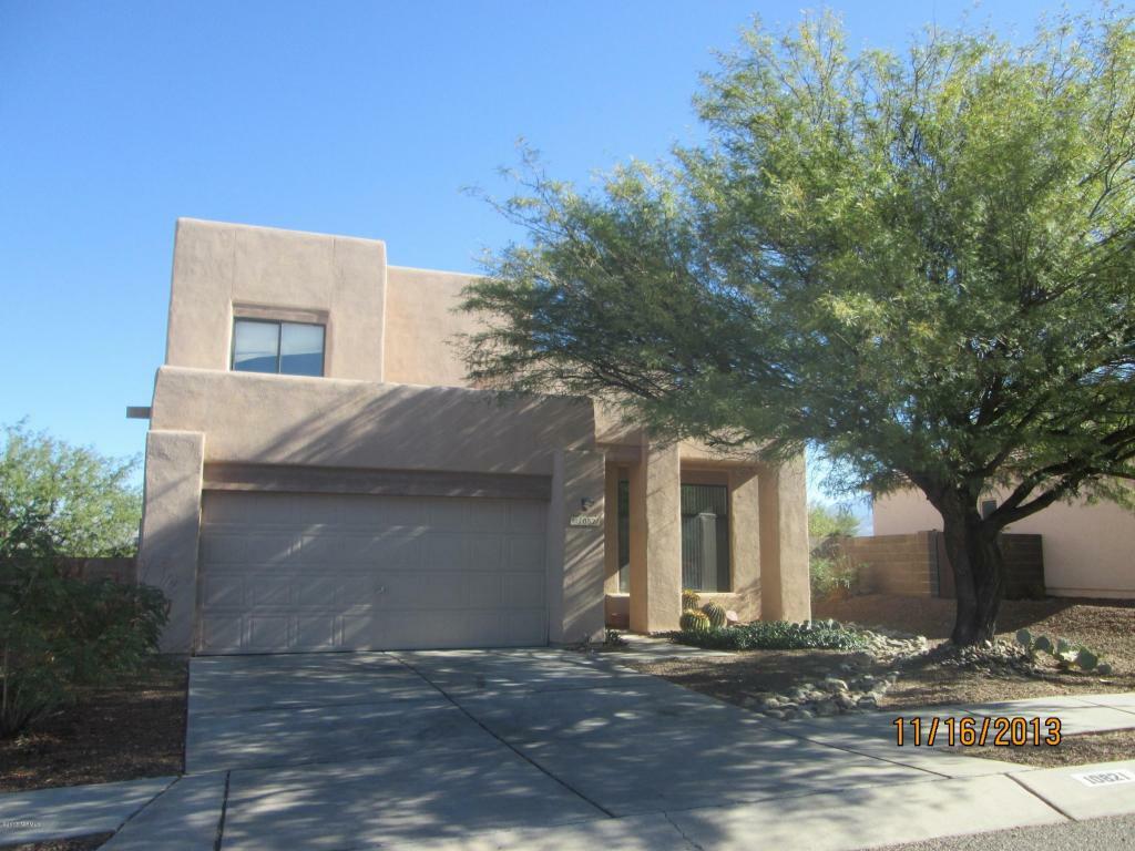 Property Photo: 10821 E Walking Stick Drive AZ 85748