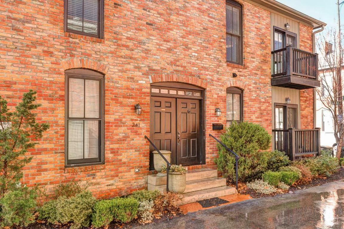 Property Photo: 241 E Beck Street OH 43206