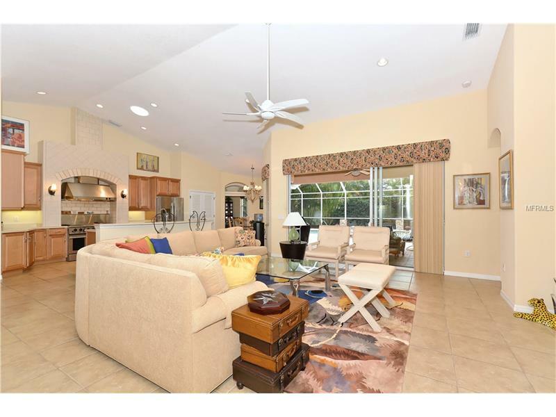 Property Photo: 7912 Drayton Circle FL 34201