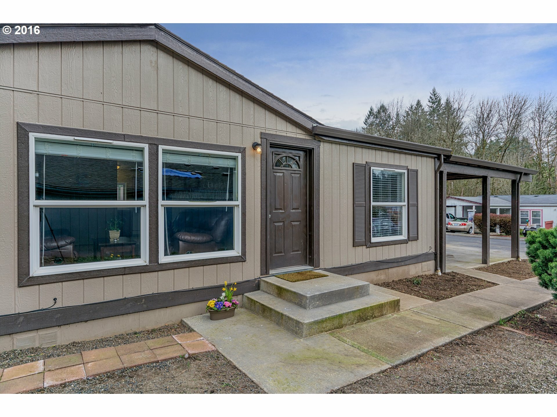 Property Photo: 30 S Gee Creek Loop WA 98642