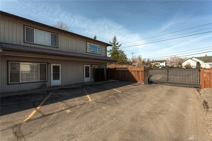 3311 Redwood Ave 1  Bellingham WA 98225 photo