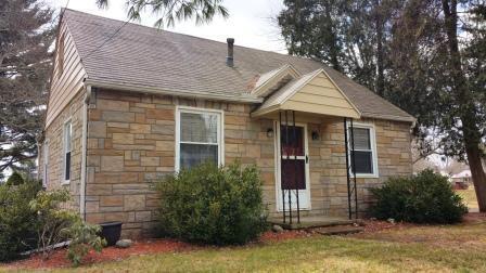 Property Photo: 49 N Vernon Avenue OH 43055