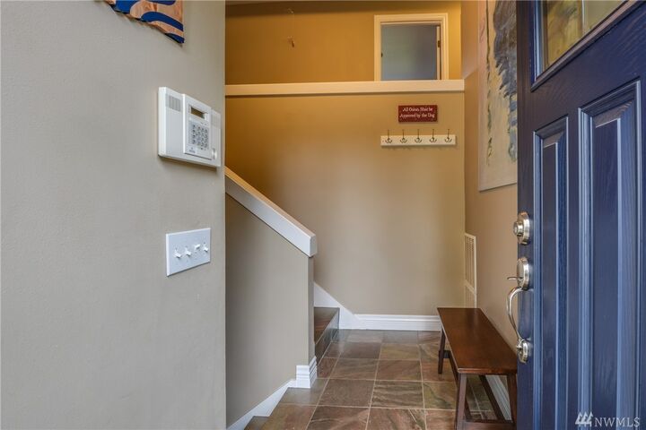 Property Photo: 23306 108th Avenue SE WA 98031