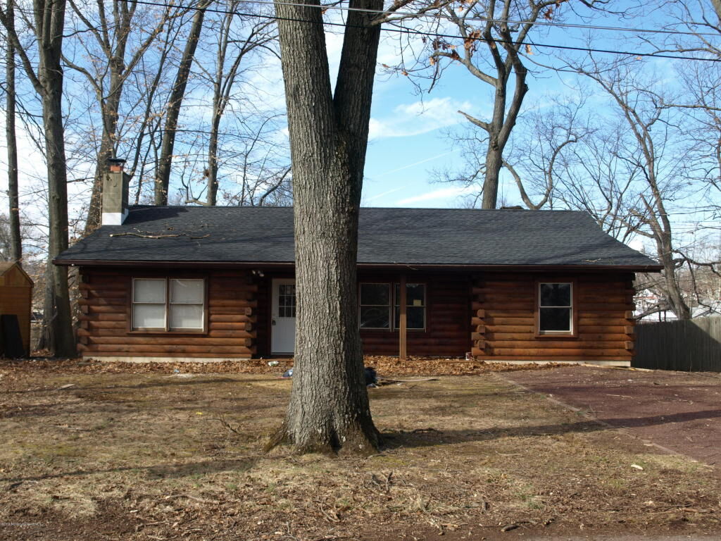 Property Photo:  4 Allen Terrace  NJ 08533 