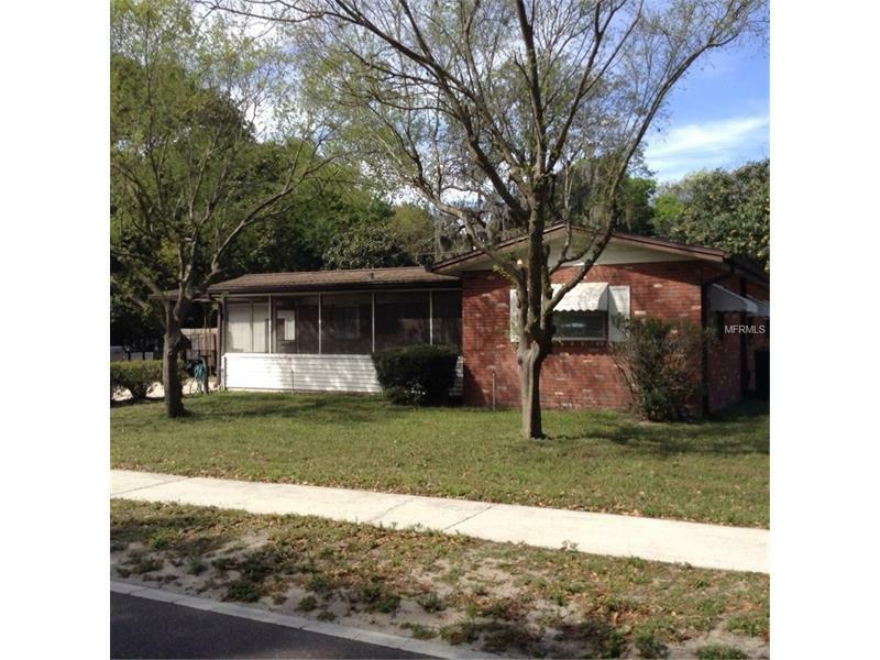 Property Photo:  5310 Pine Street  FL 33584 