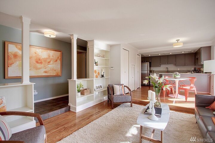 Property Photo:  12720 NE 120th St I-4  WA 98034 