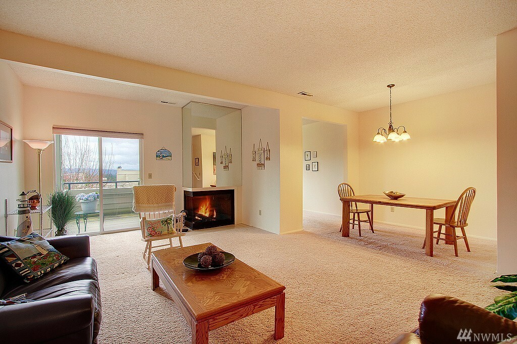 Property Photo:  7403 Old Redmond Rd 211  WA 98052 