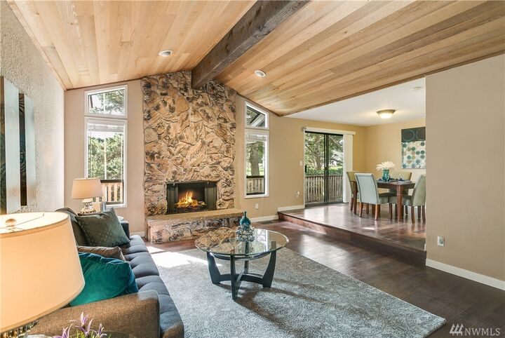 Property Photo:  2130 160th Place SE  WA 98012 