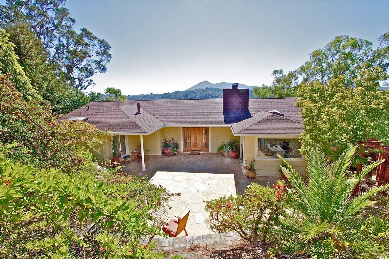 Property Photo:  28 Twin Oaks Avenue  CA 94901 