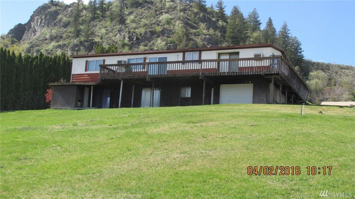 Property Photo:  33311 Hwy 97  WA 98844 