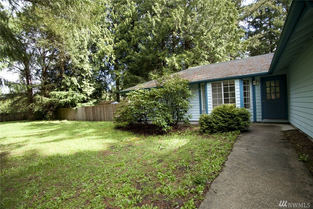 Property Photo:  2917 Cornell Ct SE  WA 98503 