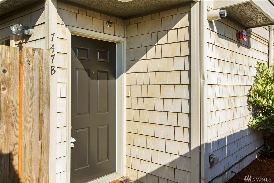 Property Photo: 747 N 95th St B WA 98103