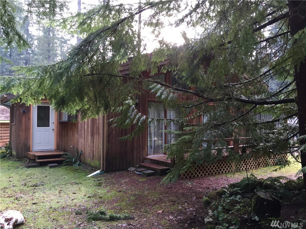 Property Photo: 591 Flair Valley Drive WA 98266