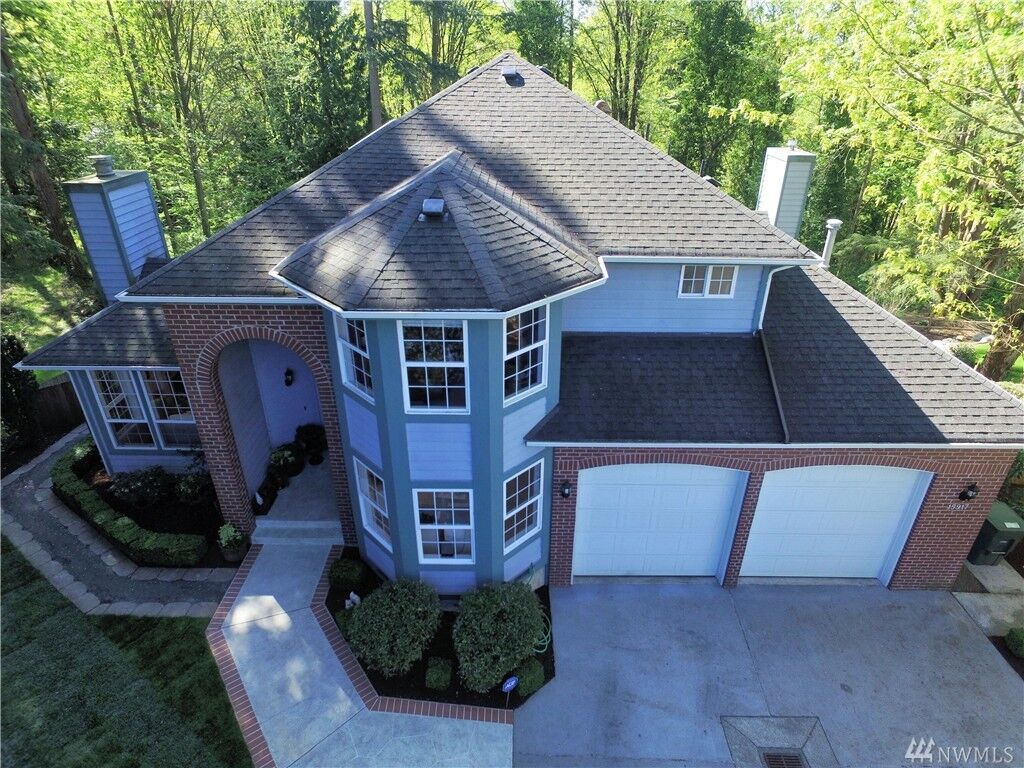 Property Photo:  15917 88th Ave NE  WA 98028 