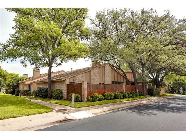 Property Photo: 7902 Tealwood Trail TX 78731