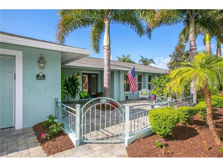 Property Photo:  27 Gulf Manor Drive  FL 34285 