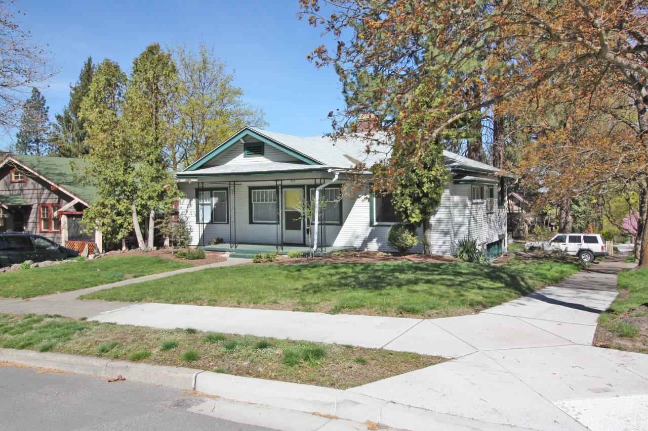 Property Photo:  1304 W 19th Ave  WA 99203 