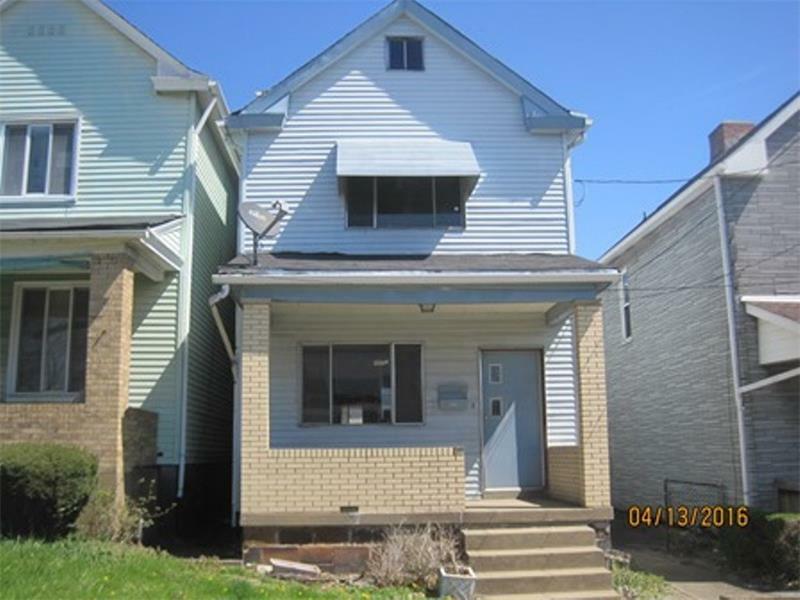 Property Photo:  109 Dell Street  PA 15110 