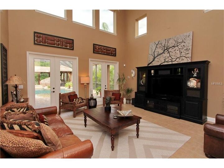 Property Photo:  17420 Varona Place  FL 33548 