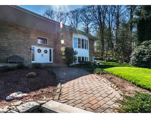 Property Photo:  54 Ivy Lane  MA 02452 