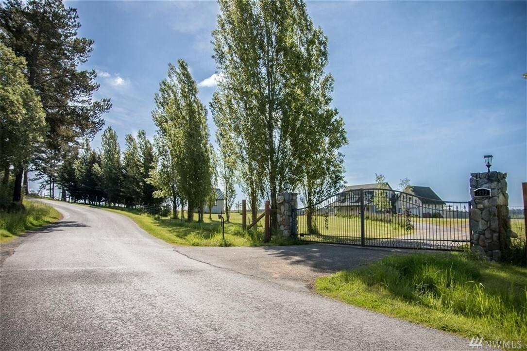 Property Photo:  1603 Lampard Rd  WA 98250 