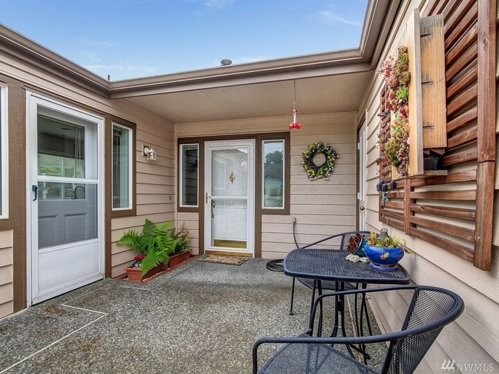 Property Photo:  3687 225th Place SE  WA 98029 