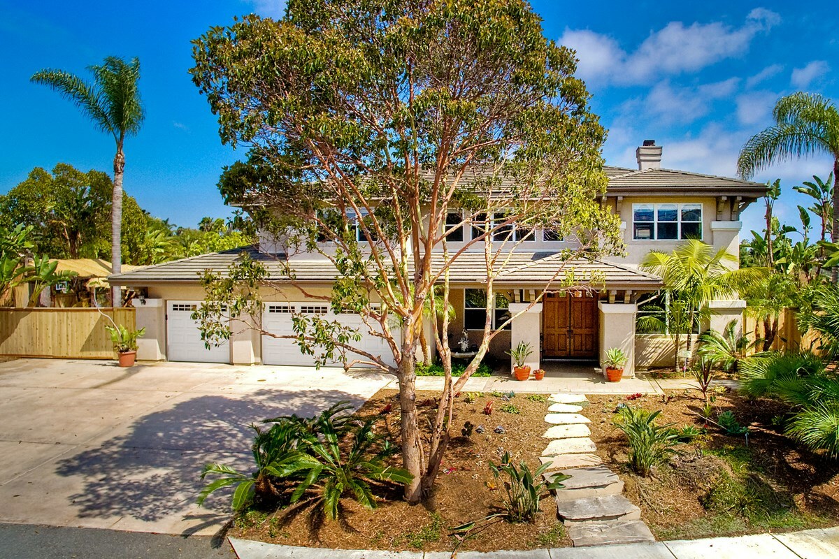 Property Photo:  1418 Arbor Court  CA 92024 