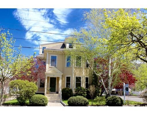 Property Photo:  35 Summit Ave 1  MA 01970 