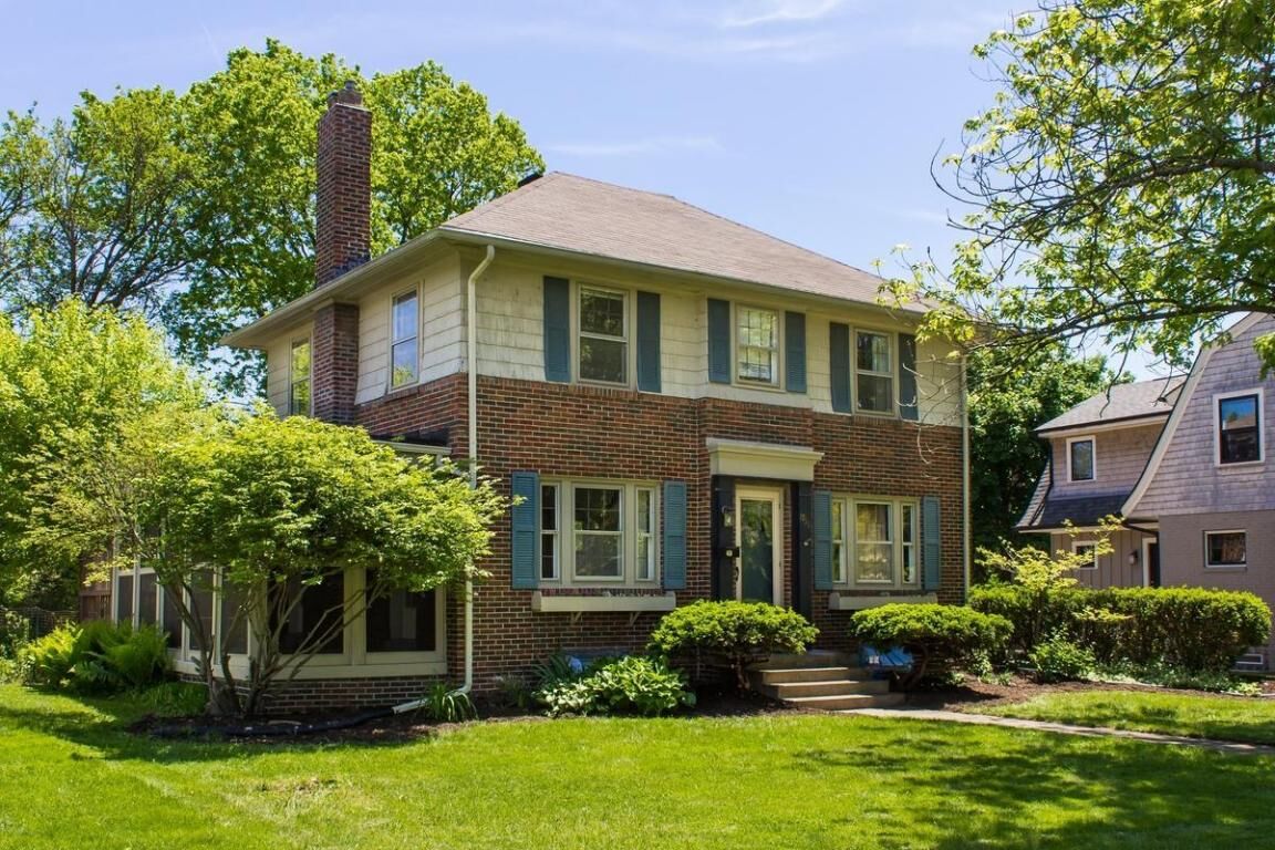 Property Photo:  1754 Andover Road  OH 43212 