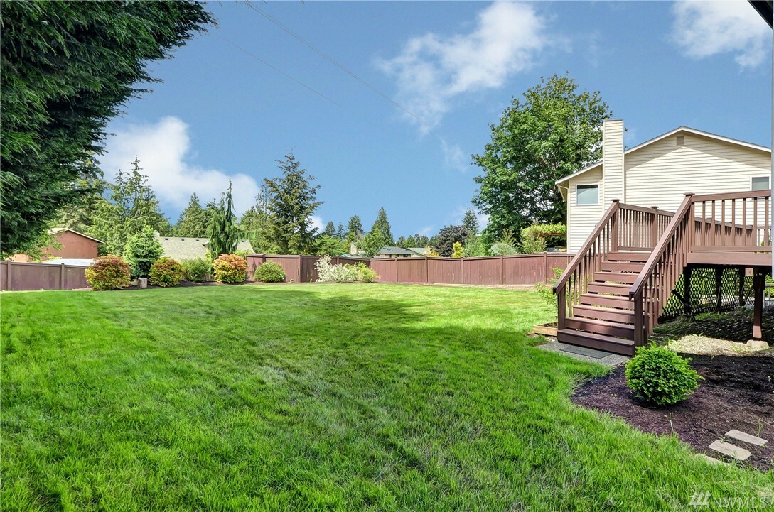 Property Photo:  6315 139th Place SE  WA 98296 