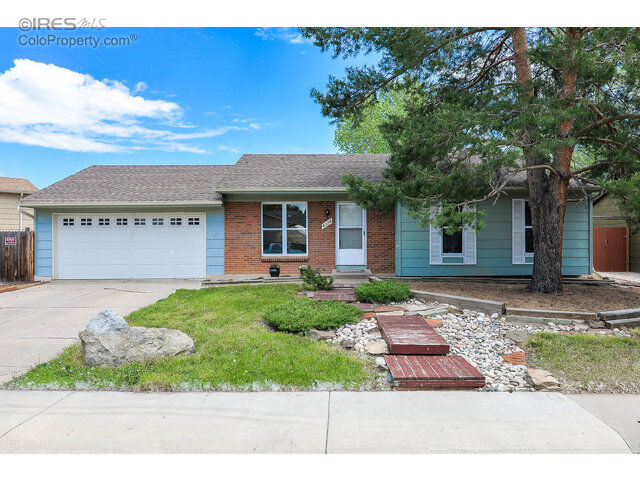 Property Photo:  4224 Warbler Dr  CO 80526 