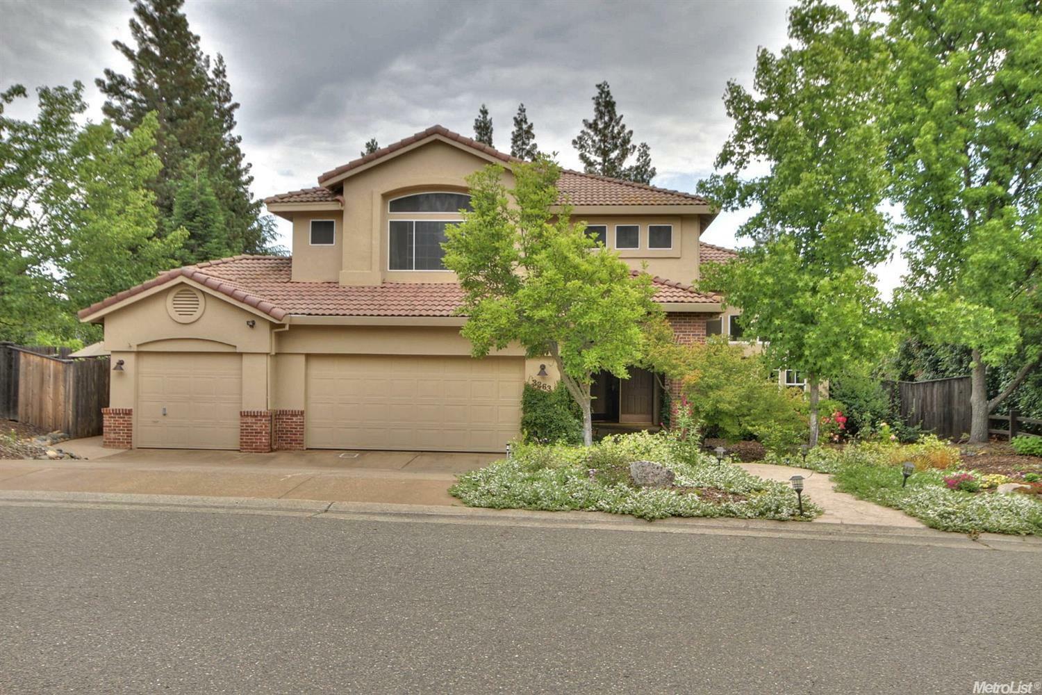 Property Photo:  3263 Kensington Drive  CA 95762 