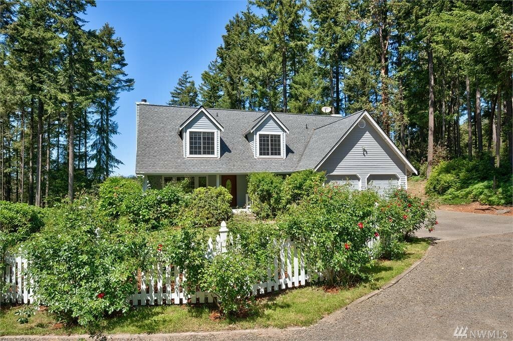 Property Photo:  11210 Olympic View Rd NW  WA 98383 