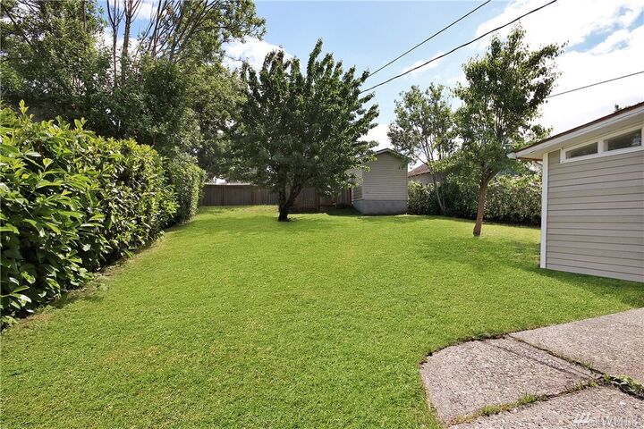 Property Photo: 2309 S Cushman Ave WA 98405