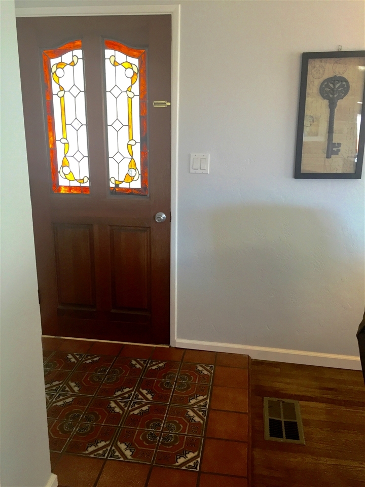 Property Photo:  5060 Ovid Pl  CA 92117 